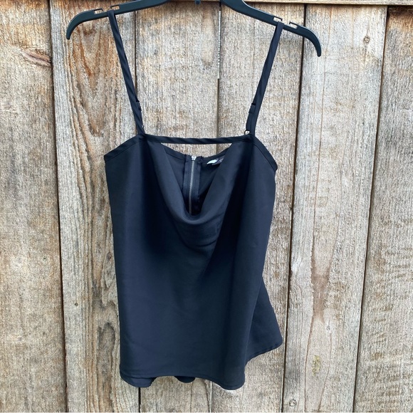Sparkle & Fade Black Camisole Tank Size Small - Picture 2 of 8
